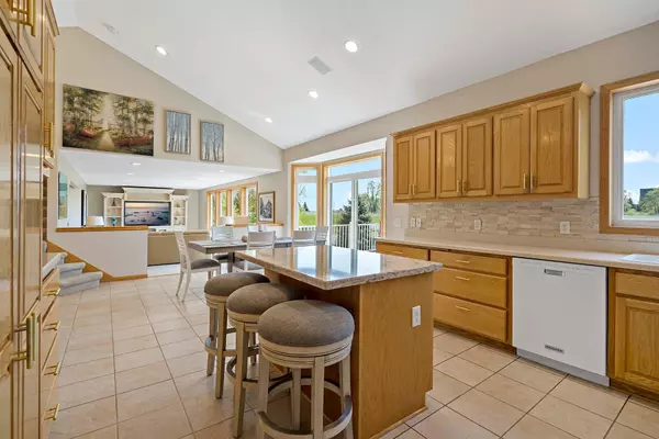 Rosemount, MN 55068,2578 148th ST W