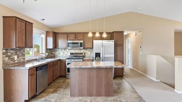 Hastings, MN 55033,734 S Oaks Drive