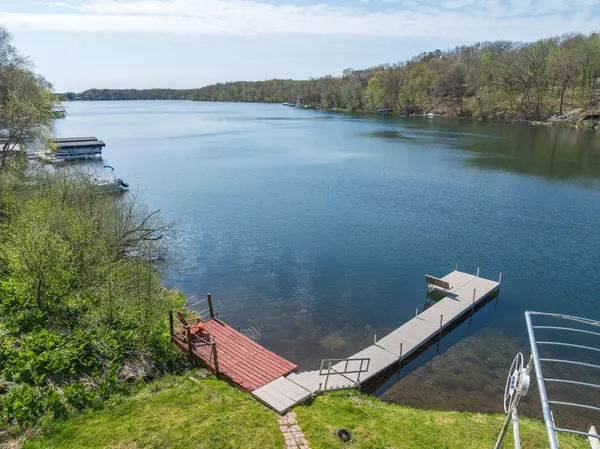 Centuria, WI 54824,1651 Niles LN N