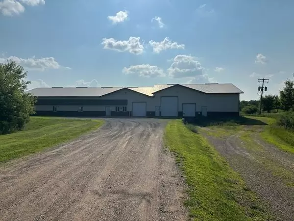 816X Prospect CT, Osceola, WI 54020