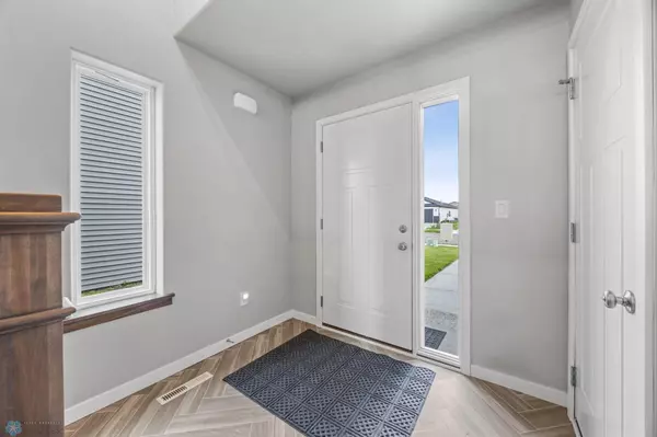 Moorhead, MN 56560,3613 32nd ST S