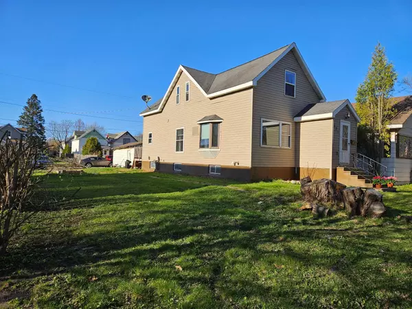 Virginia, MN 55792,321 11th ST S