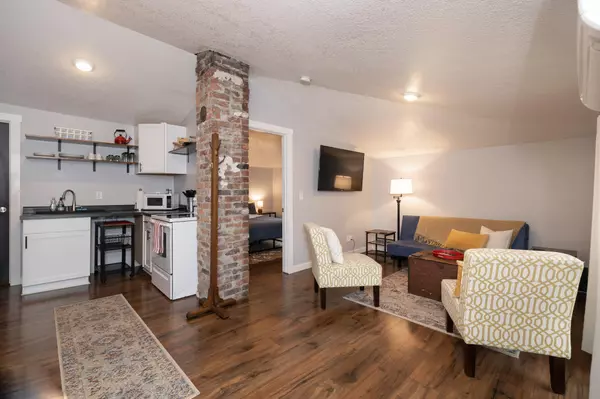 Red Wing, MN 55066,504 Buchanan ST