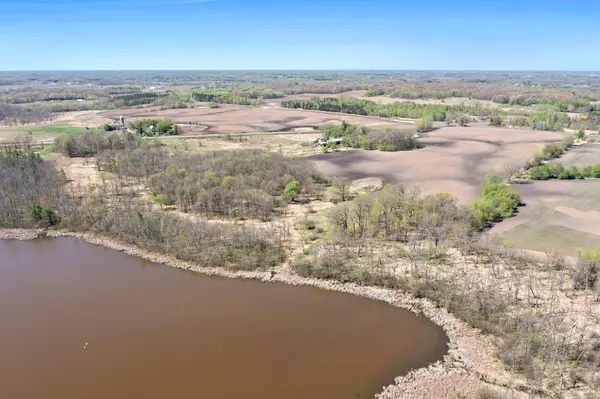 Harris, MN 55032,1xx Stark RD