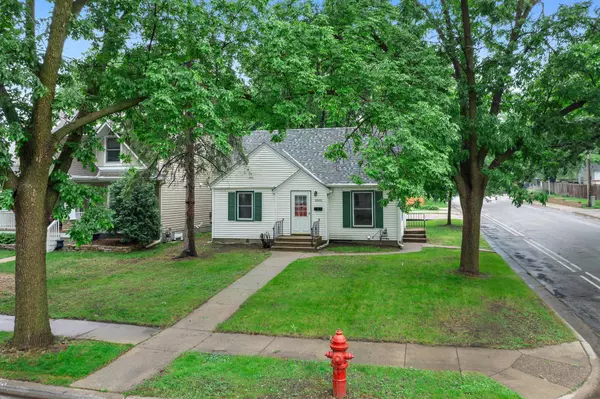 2800 Georgia AVE S, Saint Louis Park, MN 55426