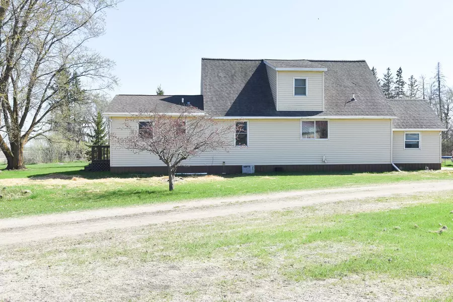 45573 250th AVE NE, Middle River, MN 56737