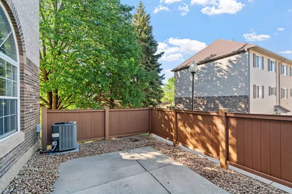 Eden Prairie, MN 55344,6561 Regency LN