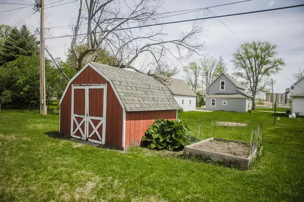Morris, MN 56267,1114 Park LN