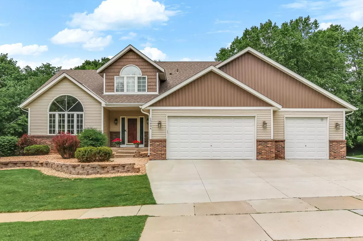 Savage, MN 55378,15004 Bridgewater DR