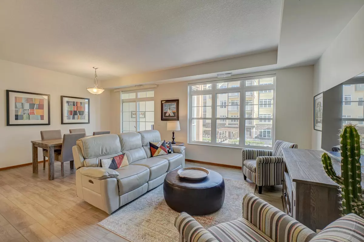 Saint Anthony, MN 55421,2550 38th AVE NE #208
