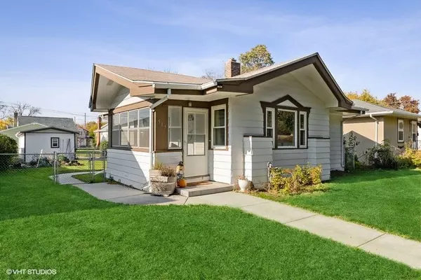 South Saint Paul, MN 55075,517 7th AVE N