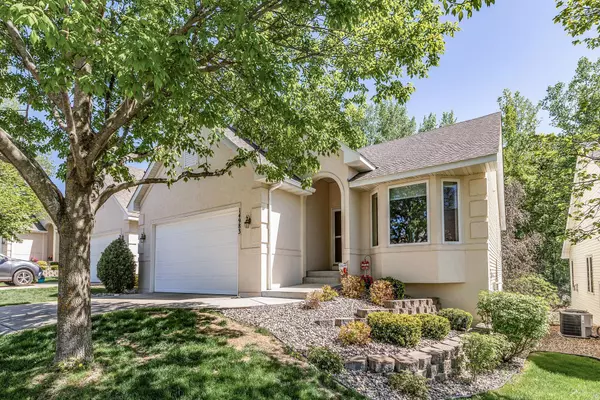 Prior Lake, MN 55372,14983 Summit CIR NW