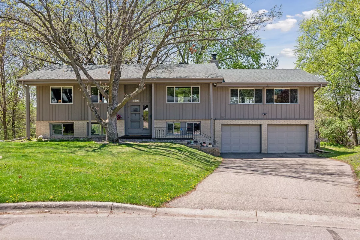 Bloomington, MN 55431,3817 Shepherd Hills CIR