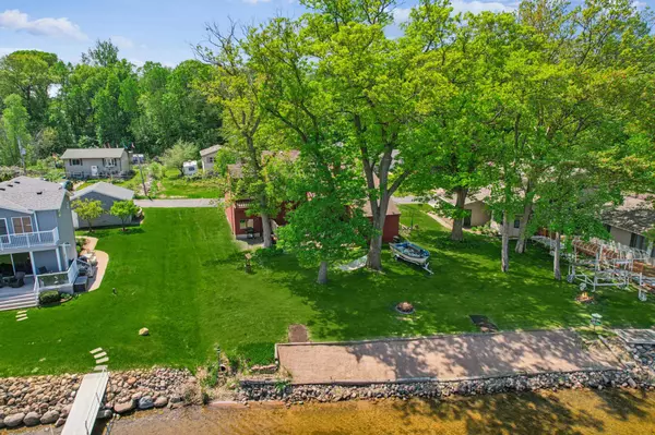 Forest Lake, MN 55025,21431 Iverson AVE N