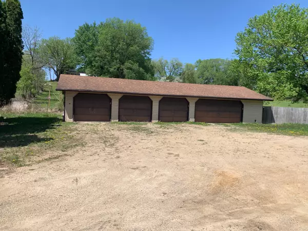 Oronoco, MN 55960,745 W Center ST