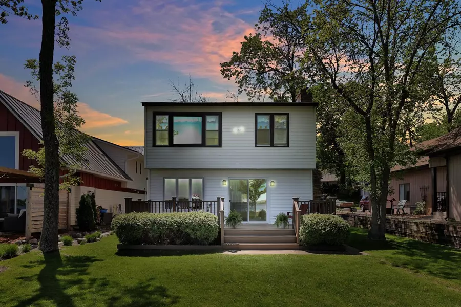 1379 7th AVE SE, Forest Lake, MN 55025
