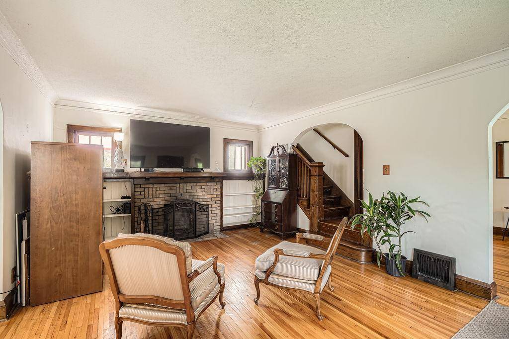 Minneapolis, MN 55408,3528 5th AVE S