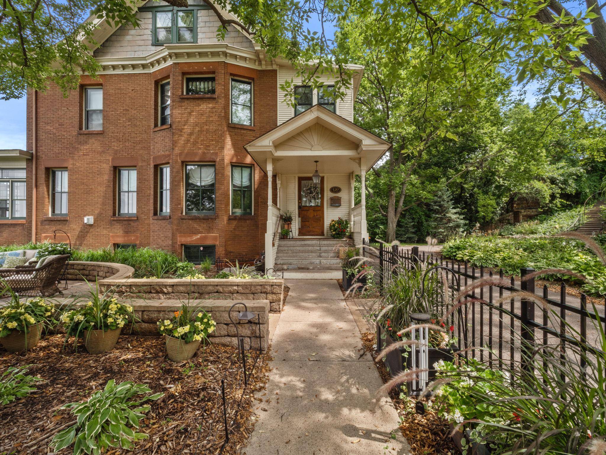 Saint Paul, MN 55107,420 Ohio ST