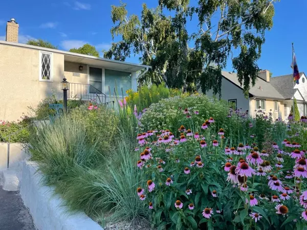 Roseville, MN 55113,2479 Oxford ST N