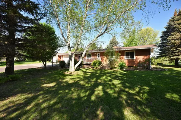 811 S Russell ST, Grantsburg, WI 54840