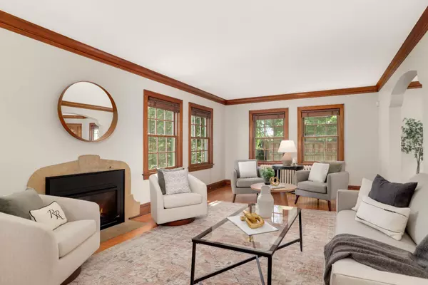 Saint Paul, MN 55116,1781 Hillcrest AVE