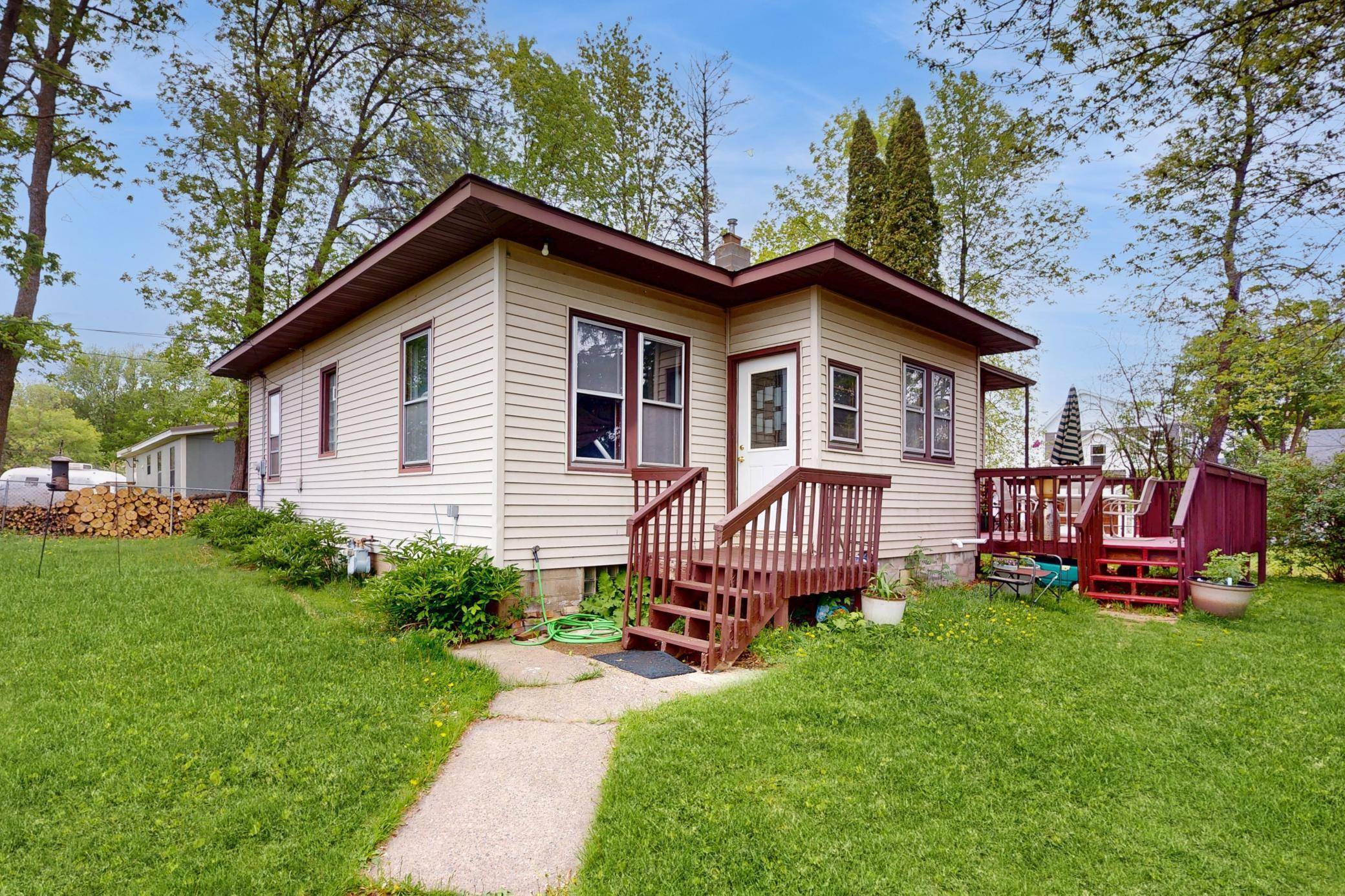 Isle, MN 56342,235 2nd AVE N