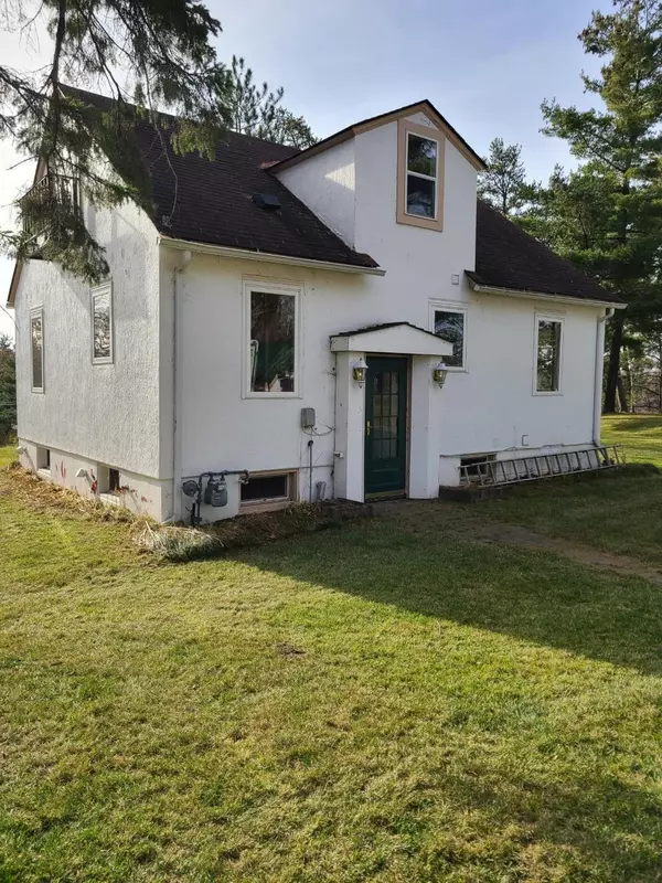 Grand Rapids, MN 55744,103 SW 4th ST