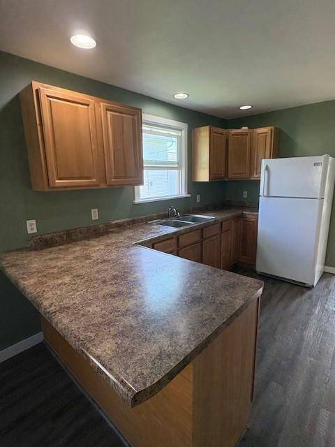 Mabel, MN 55954,123 N Cedar ST