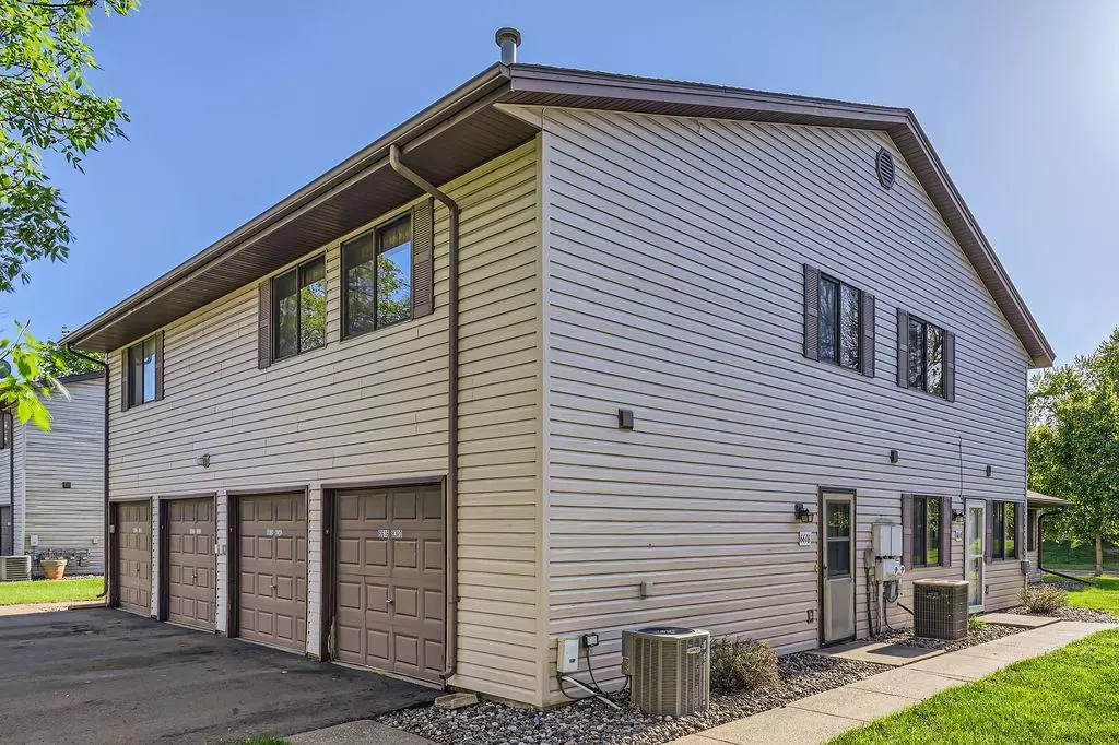 Brooklyn Park, MN 55445,6618 83rd CT N