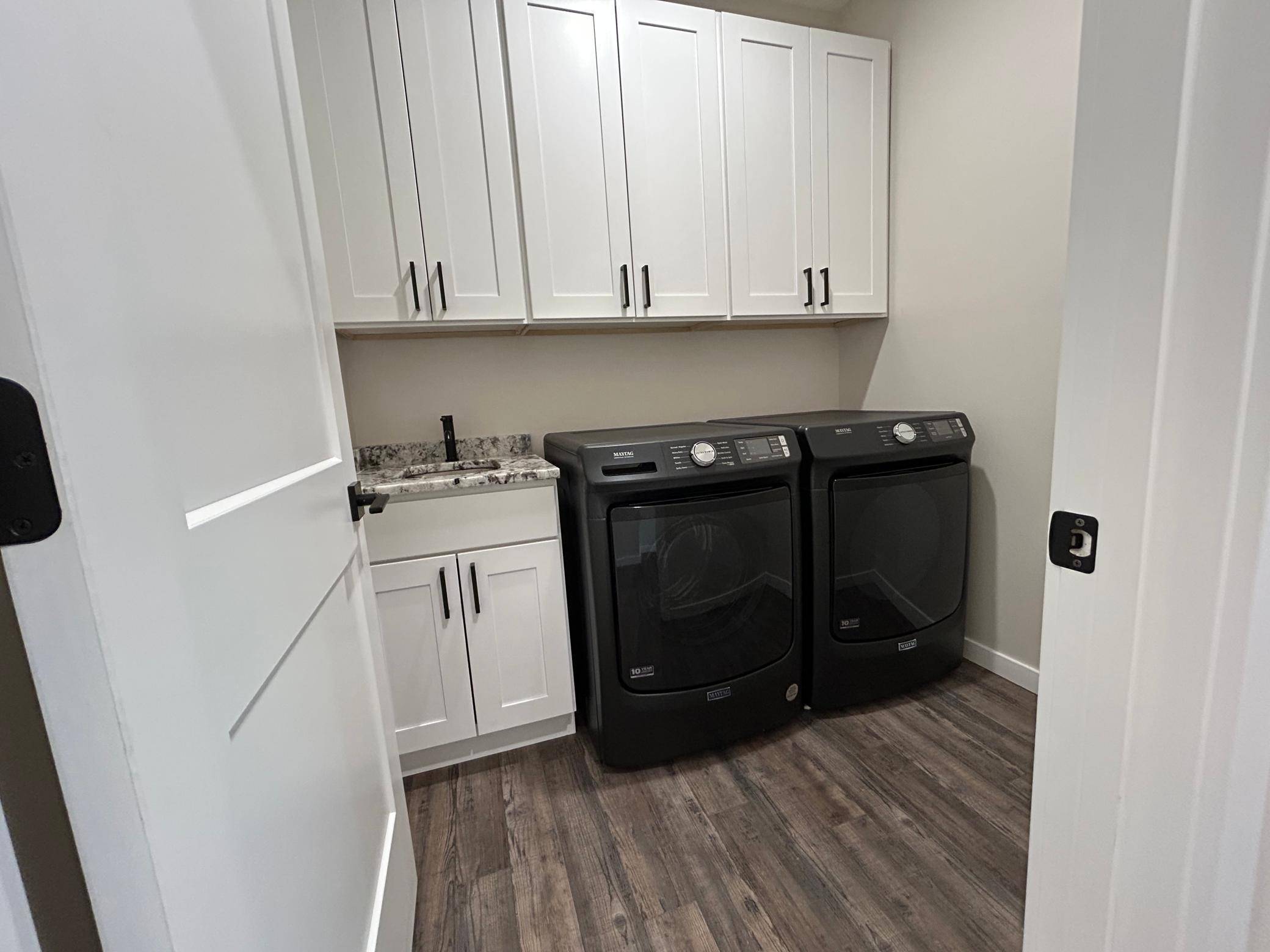 Owatonna, MN 55060,480 Stoneridge LN NE