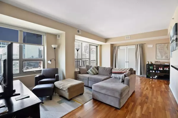 929 Portland AVE #1810, Minneapolis, MN 55404