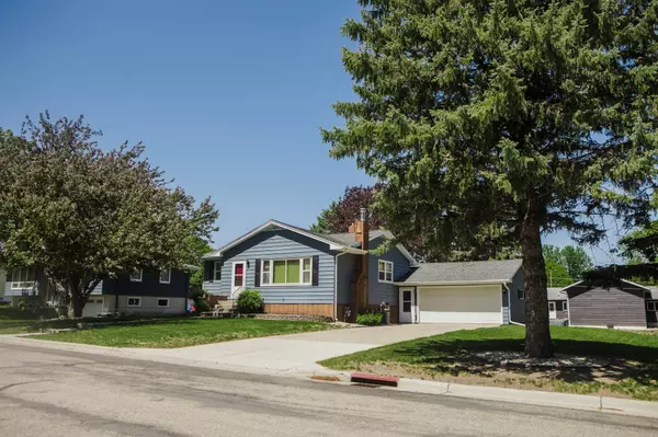 Morris, MN 56267,19 N Court ST