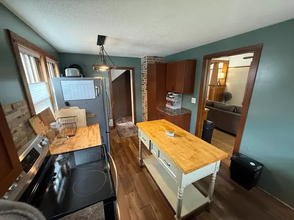 Thief River Falls, MN 56701,519 N Duluth AVE N