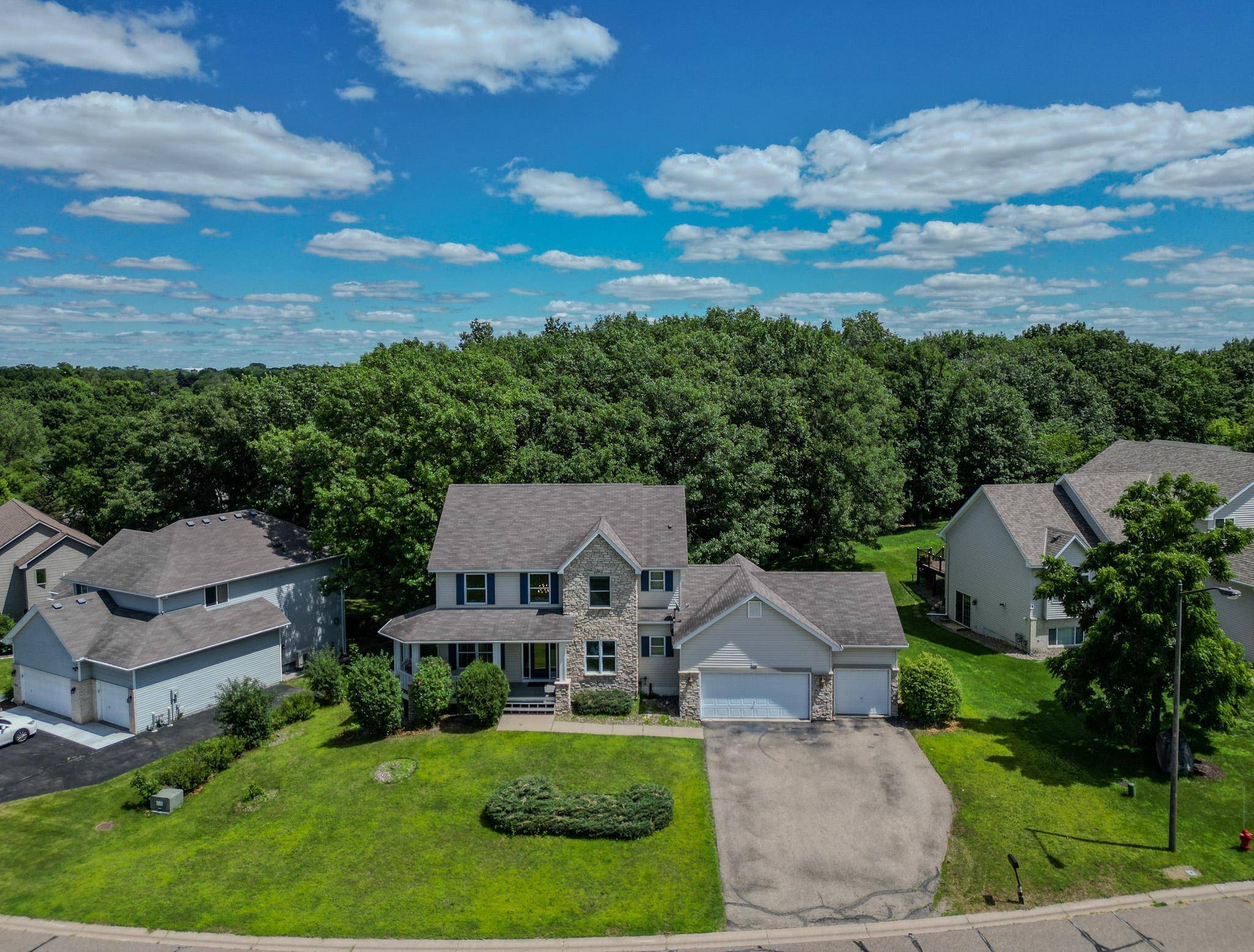 Apple Valley, MN 55124,13320 Cedar AVE