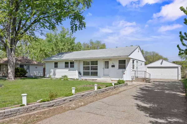 8515 Elliot AVE S, Bloomington, MN 55420
