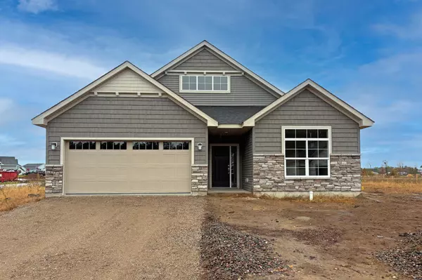 1419 Victory LN NE, Isanti, MN 55040