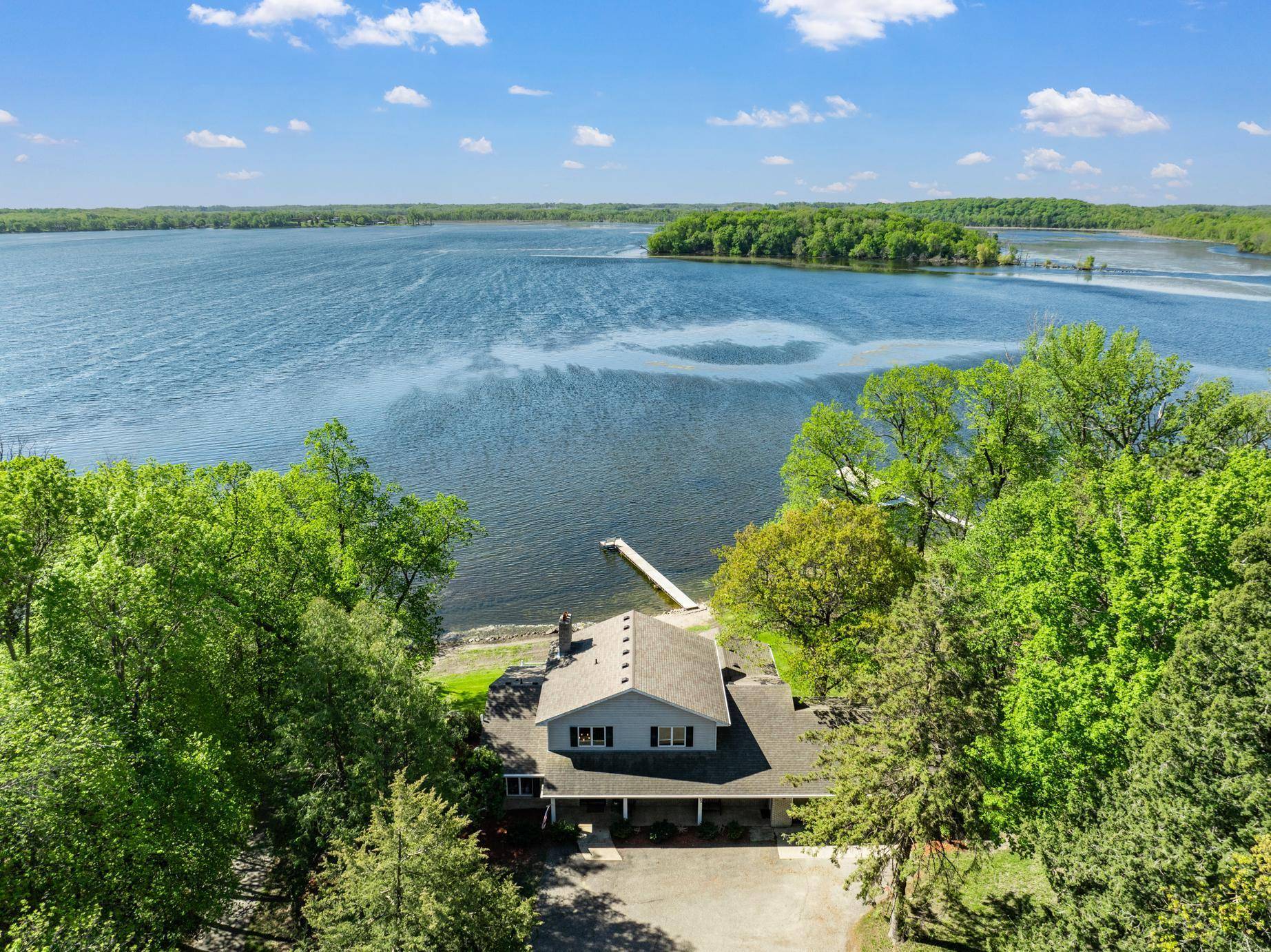 Montgomery, MN 56069,14490 Irwin CT