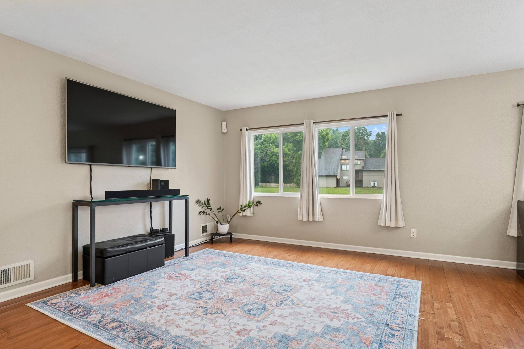 Apple Valley, MN 55124,13967 Herald CT