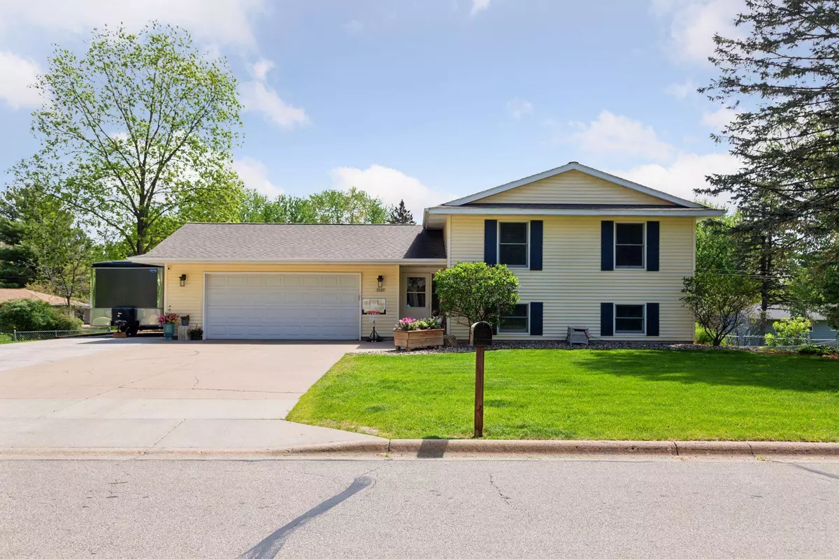 Red Wing, MN 55066,1037 Aspen AVE