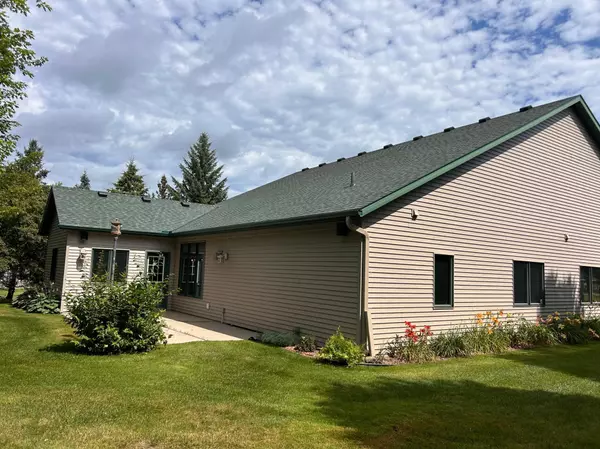 Sartell, MN 56377,1108 Oak Pond DR