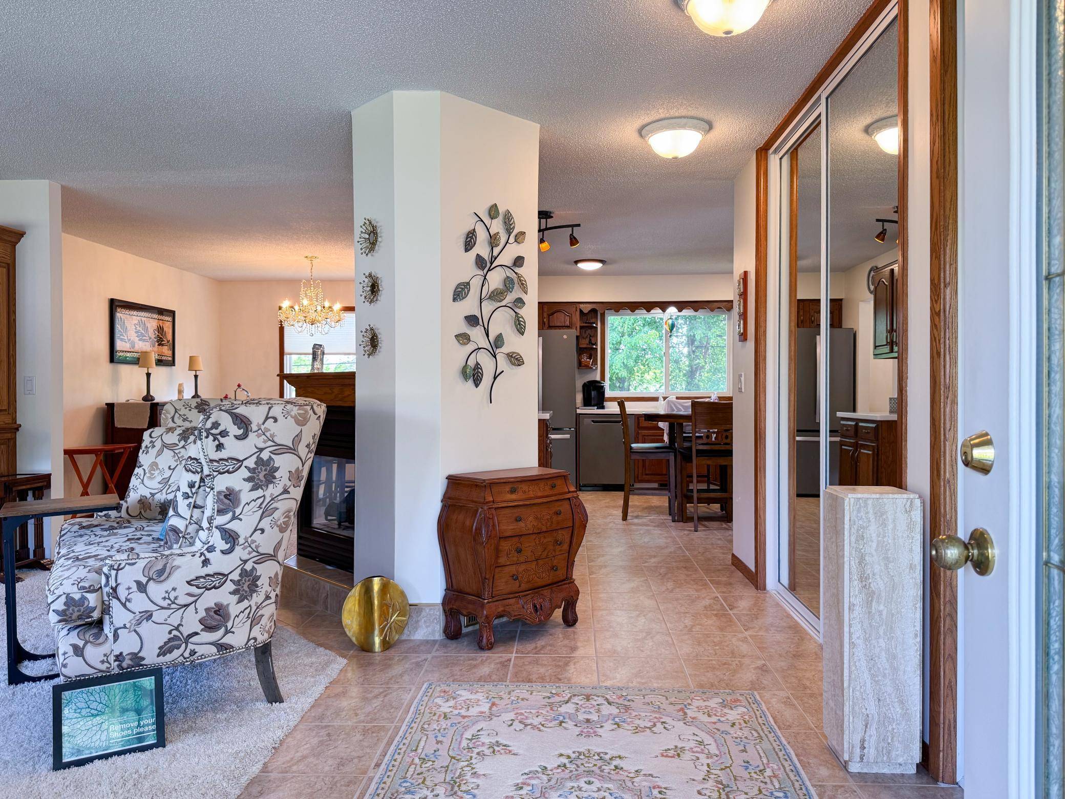 Golden Valley, MN 55422,4715 Culver RD