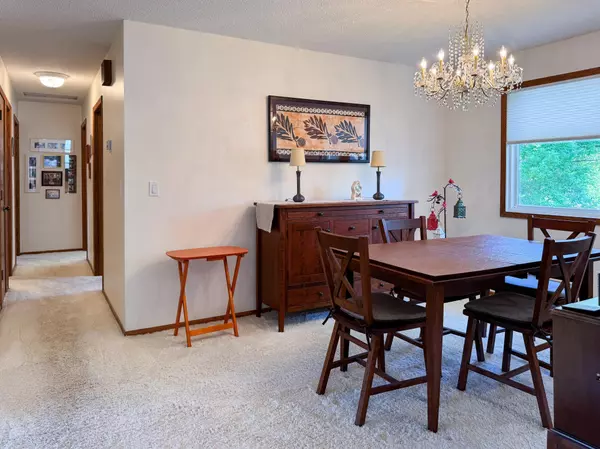 Golden Valley, MN 55422,4715 Culver RD