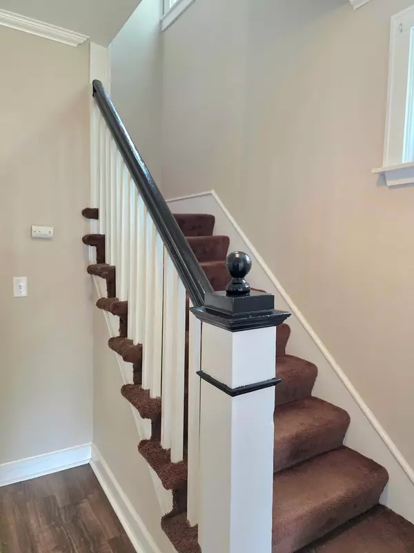 Rush City, MN 55069,225 S Irving AVE