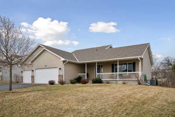 Buffalo, MN 55313,1607 Maple AVE