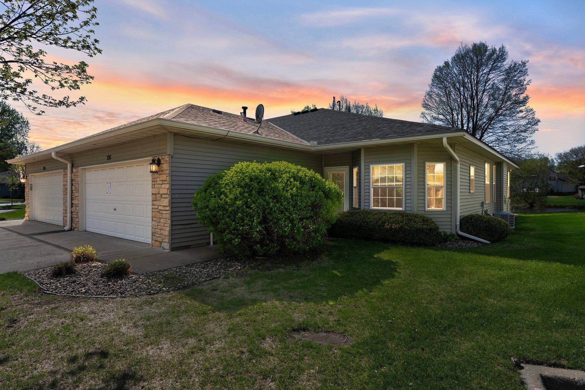 351 100th CT NE, Blaine, MN 55434