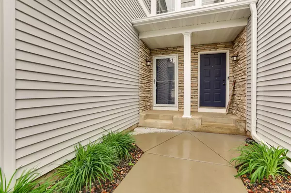 Woodbury, MN 55129,615 Sutherland DR