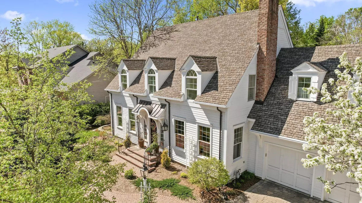 Eagan, MN 55123,831 Hidden Meadow TRL