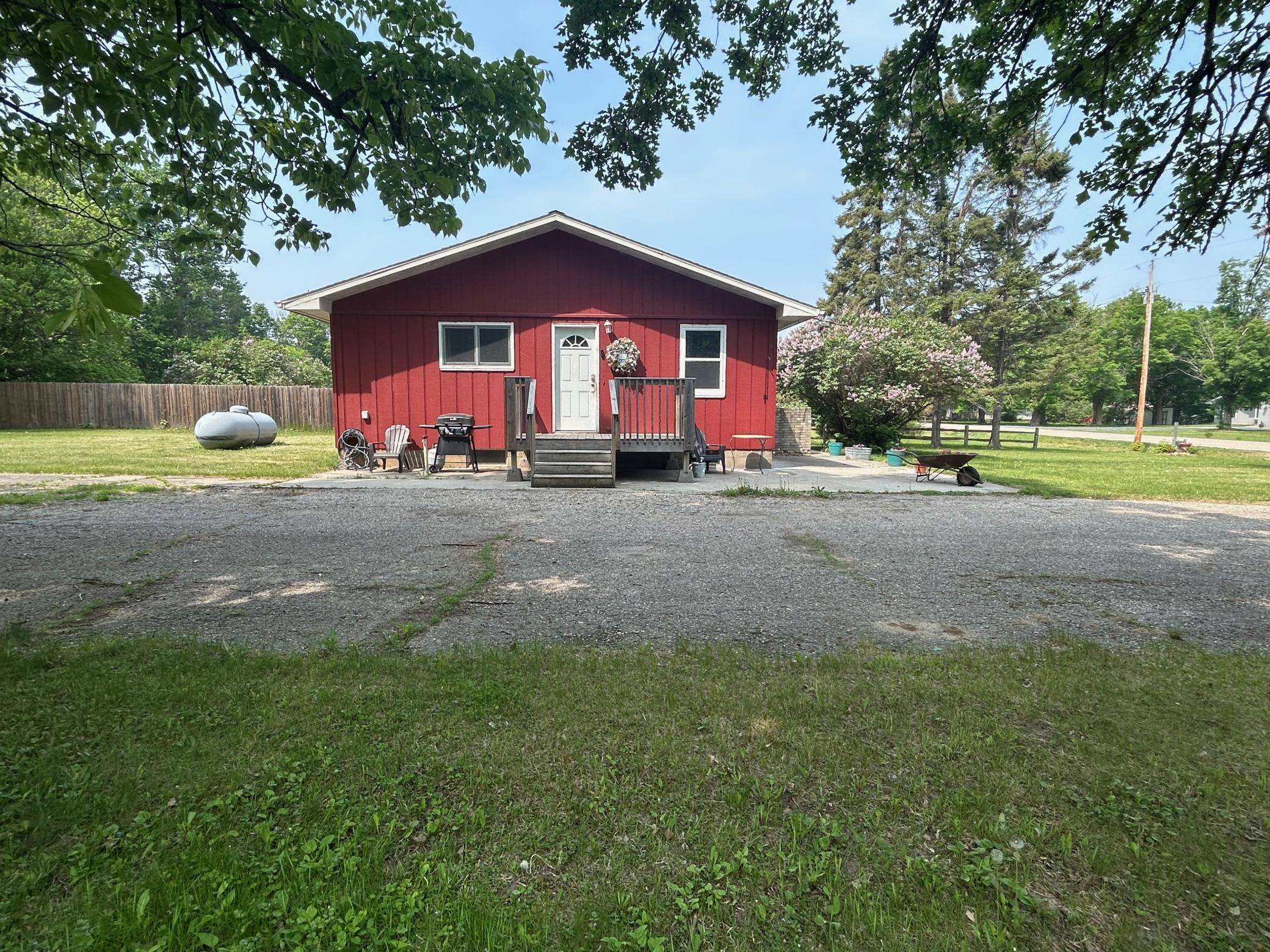 518 Main ST W, Kelliher, MN 56650