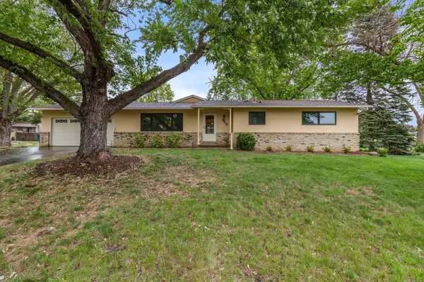 Bloomington, MN 55420,152 Spring Valley CIR