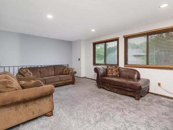 Brooklyn Park, MN 55445,6540 84th CT N